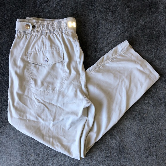 Under Armour Pants - Under Amour Easy Pants Light Gray Medium Loose
